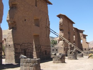 raqchi temples-raqchi ruins-viracocha temple