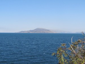 lake titicaca-amantani-tequile-amaru meru doorway